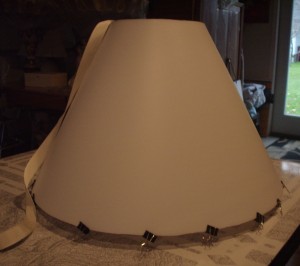 lampshade-liner-plastic-repair-replace-restore