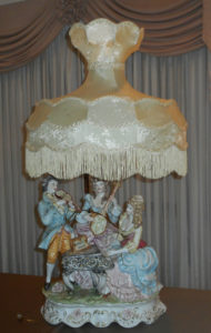 capodimonte, victorian crown, lampshade,