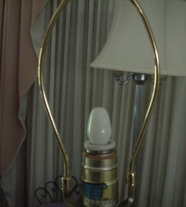 lamp-lighting-small-bulb-socket-reducer-proper-safe